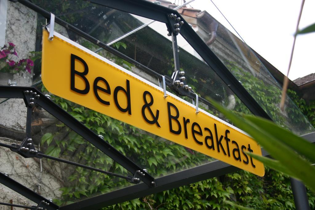 Bed & Kitchen Burgauアパートメント 部屋 写真