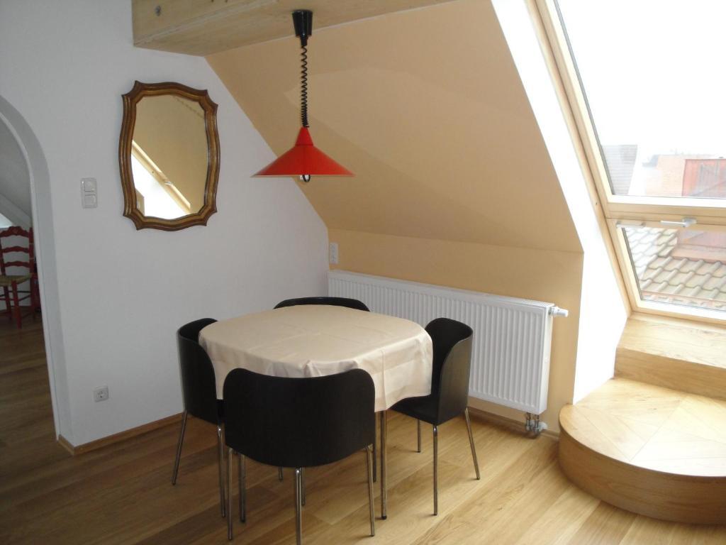 Bed & Kitchen Burgauアパートメント 部屋 写真