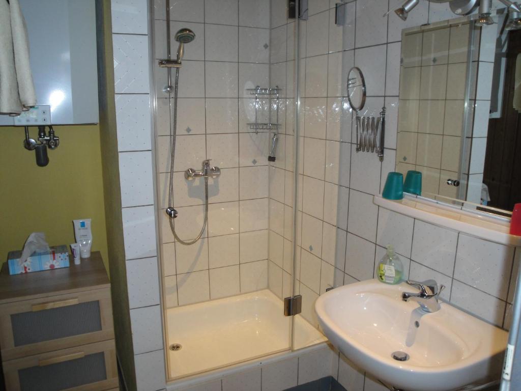 Bed & Kitchen Burgauアパートメント 部屋 写真
